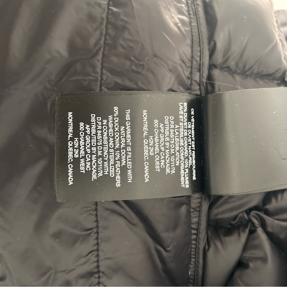 Mackage Allegra knee length Black Quilted Women's Coat - Picture 8 of 10